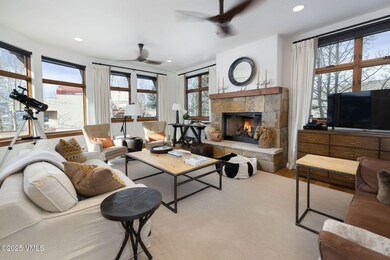 las_vistas_28_interior_living_a