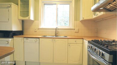 3328 Coryell Ln unit N/A, Alexandria, VA 22302 - photo 4