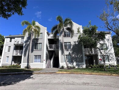 11185 SW 6th St unit 3032, Pembroke Pines, FL 33025 - photo 2