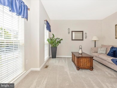 12619 Grand Elm St, Clarksburg, MD 20871 - photo 5