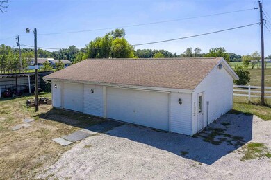 21322 Hurshtown Rd, Grabill, IN 46741 - photo 4