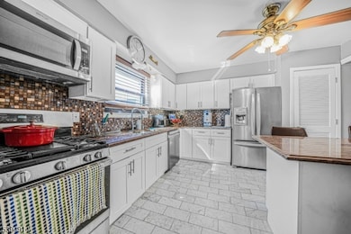 3203 Astor Close, Hillsborough, NJ 08844 - photo 4