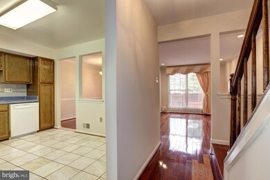 14946 Habersham Cir, Silver Spring, MD 20906 - photo 3