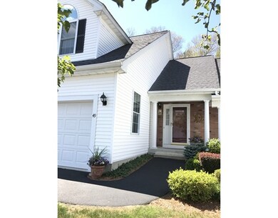 49 Nature View Dr, Uxbridge, MA 01569 - photo 2