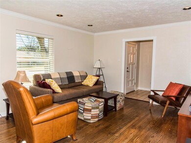 6729 Braeburn Dr, Dallas, TX 75214 - photo 3