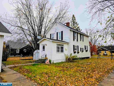 2835 4th Ave E, Hibbing, MN 55746 - photo 4