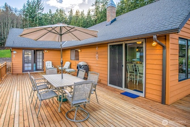 285 Cornet Bay Rd, Oak Harbor, WA 98277 - photo 3