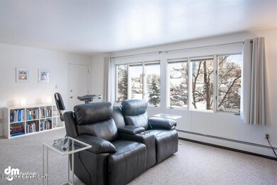 07-Living Room_ELI03837-Edit-Edit