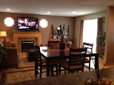 2555 11th Ave S, Grand Forks, ND 58201 - photo 3