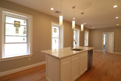 422 Hanover St unit 5, Boston, MA 02113 - photo 5