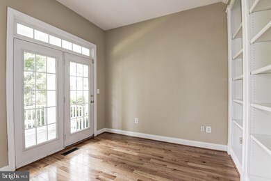 528 Gentlewood Square, Purcellville, VA 20132 - photo 5