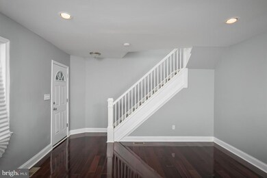803 Mount Holly St, Baltimore, MD 21229 - photo 4