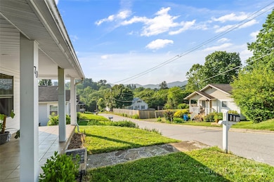 70 1st St, Canton, NC 28716 - photo 6