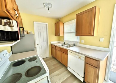 1310 Pleasantview Dr, Apopka, FL 32703 - photo 6