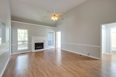 2023 Pecan Ridge Dr, Murfreesboro, TN 37128 - photo 5