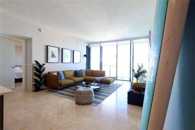 Reach Brickell City Centre unit 3607, Miami, FL 33131 - photo 6