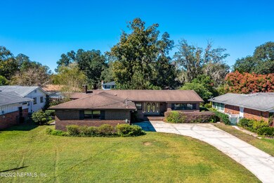 1628 Mount Vernon Dr, Jacksonville, FL 32210 - photo 4