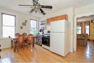 128 Chestnut St unit 3, Brookline, MA 02445 - photo 6