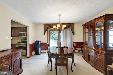 1649 Sherwood Rd, Reading, PA 19610 - photo 5