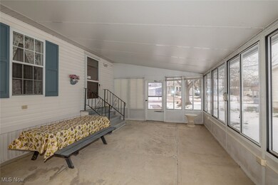 1 Schuberts Aly, Olmsted Township, OH 44138 - photo 5