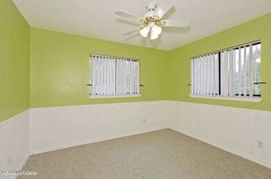 Wainscoting in third bedroom