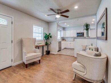 1606 E Mildred St, Sherman, TX 75090 - photo 3