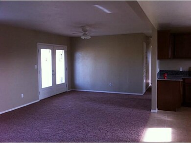 Living Room. Nice nook for desk!