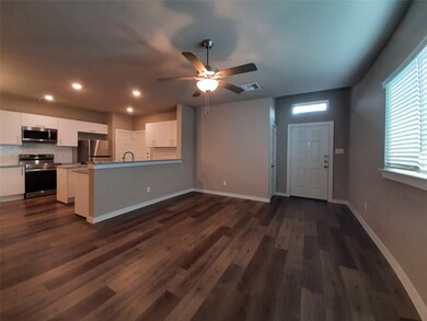 9725 Grosbeak Ln, Magnolia, TX 77354 - photo 4