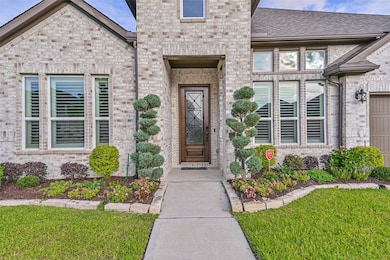 Warm inviting entryway welcomes you into the home