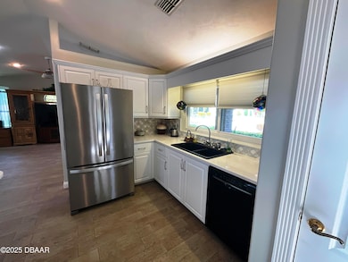 1066 Azalea Pointe Dr, Port Orange, FL 32129 - photo 5