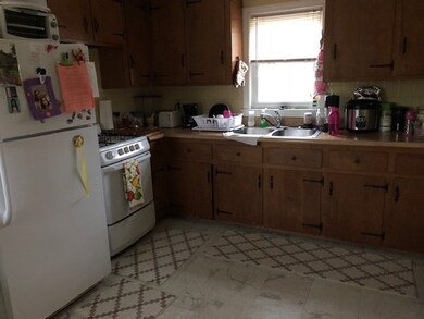 215 Market St, Rockland, MA 02370 - photo 7