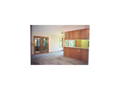 2609 Lancelot Ln NW, Cedar Rapids, IA 52405 - photo 5