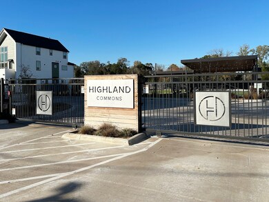 1105 Highland Ranch Ln, Houston, TX 77091 - photo 7