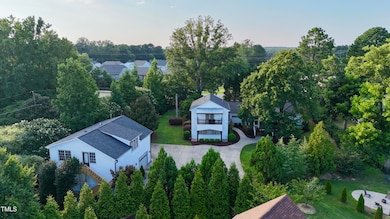 1508 Braden Overlook Ct, Apex, NC 27502 - photo 2