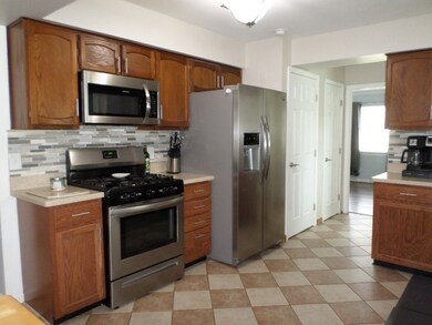 3485 Pond View Dr, Erie, PA 16506 - photo 6