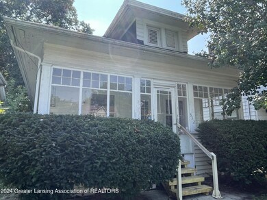 312 Isbell St, Lansing, MI 48910 - photo 2