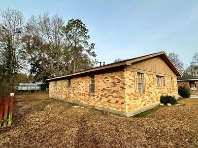 882 Herrin Dr, Picayune, MS 39466 - photo 6