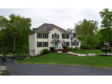 9 Lori Ln, Londonderry, NH 03053 - photo 2