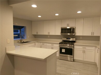 2421 Vanderbilt Ln unit 5, Redondo Beach, CA 90278 - photo 4