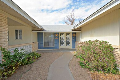 10422 W Mission Ln, Sun City, AZ 85351 - photo 3