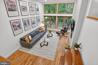 11775 Indian Ridge Rd, Reston, VA 20191 - photo 3