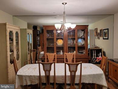 Heather Ridge unit 200, Baltimore, MD 21209 - photo 5