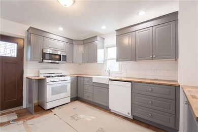 1 Peckham Ct, Newport, RI 02840 - photo 7