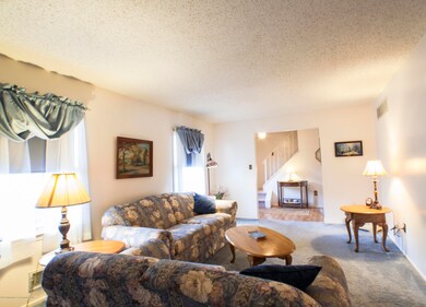 2211 Oak Knoll Dr, Toms River, NJ 08757 - photo 4