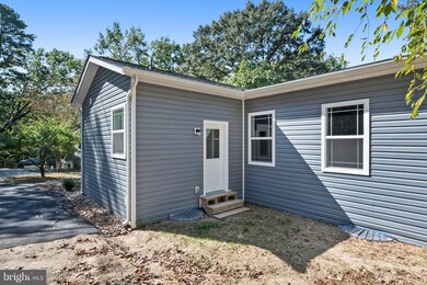12700 Duckettown Rd, Laurel, MD 20708 - photo 5
