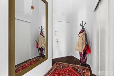 5033 Beech Ct, Monmouth Junction, NJ 08852 - photo 6