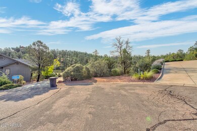 811 E Phoenix Street (2)