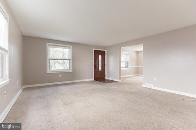 3415 Plumstead Ave, Drexel Hill, PA 19026 - photo 6