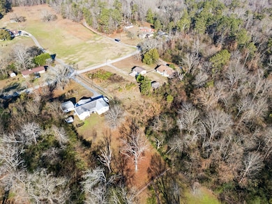 6938 Glover Rd, Chattanooga, TN 37416 - photo 6