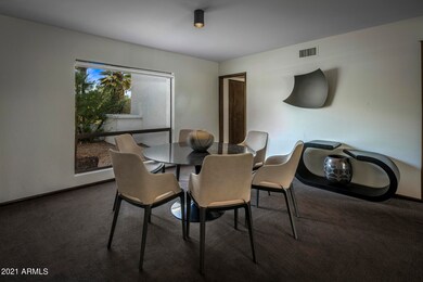 Formal Dining